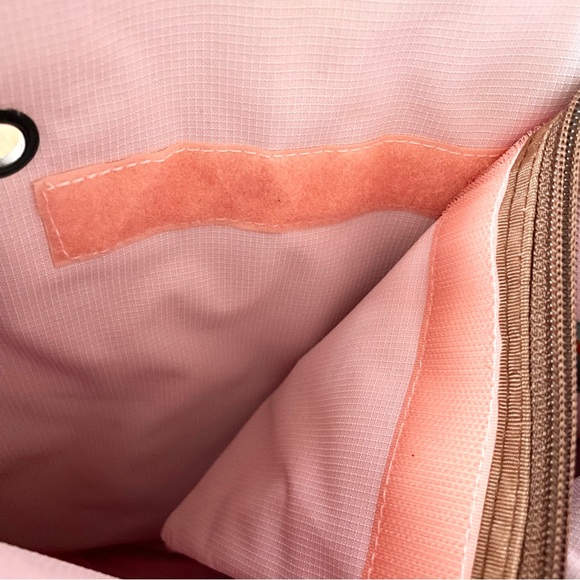 lll Parcel Urban Tarp Tote - Picture 7 of 10